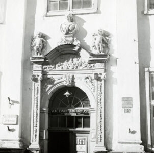 Old Narva.