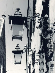 Old Narva, Koidu 3, lamps. The house built a. 1670.
