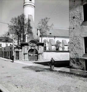 Old Narva, city church.