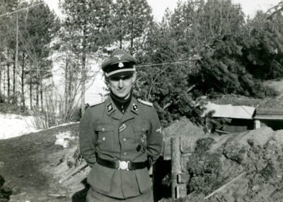 The Swedish officer Hans-Gösta Pehrsson at Bunkerstrasse near Narva 1944