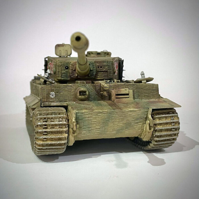 PzKpfw-VI Tiger / Finished scale model for collectors